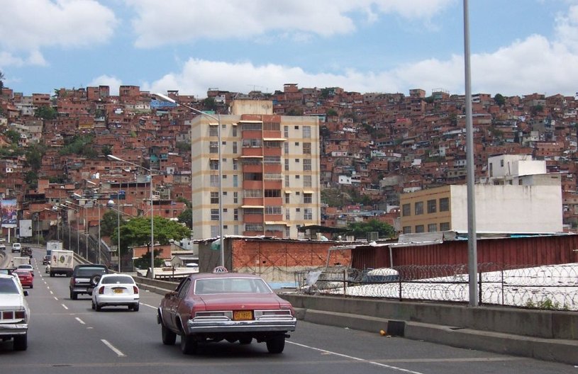 Barrio, Caracas © Tony Delaney