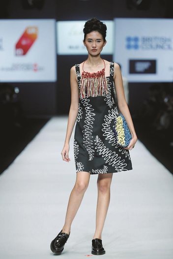 Billie Jacobina X Lekat © Jakarta Fashion Week 
